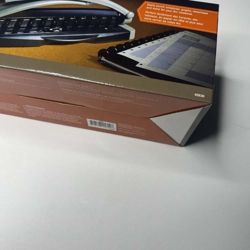 Staples ARC System 11-Hole Desktop Punch, 8-Sheet Capacity Model 40836 *NEW*